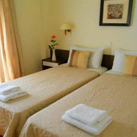 Arion Hotel Lutráki Kültér fotó