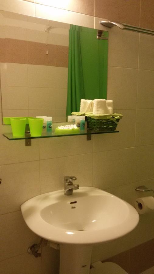 Arion Hotel Lutráki Kültér fotó