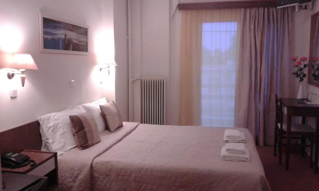 Arion Hotel Lutráki Kültér fotó